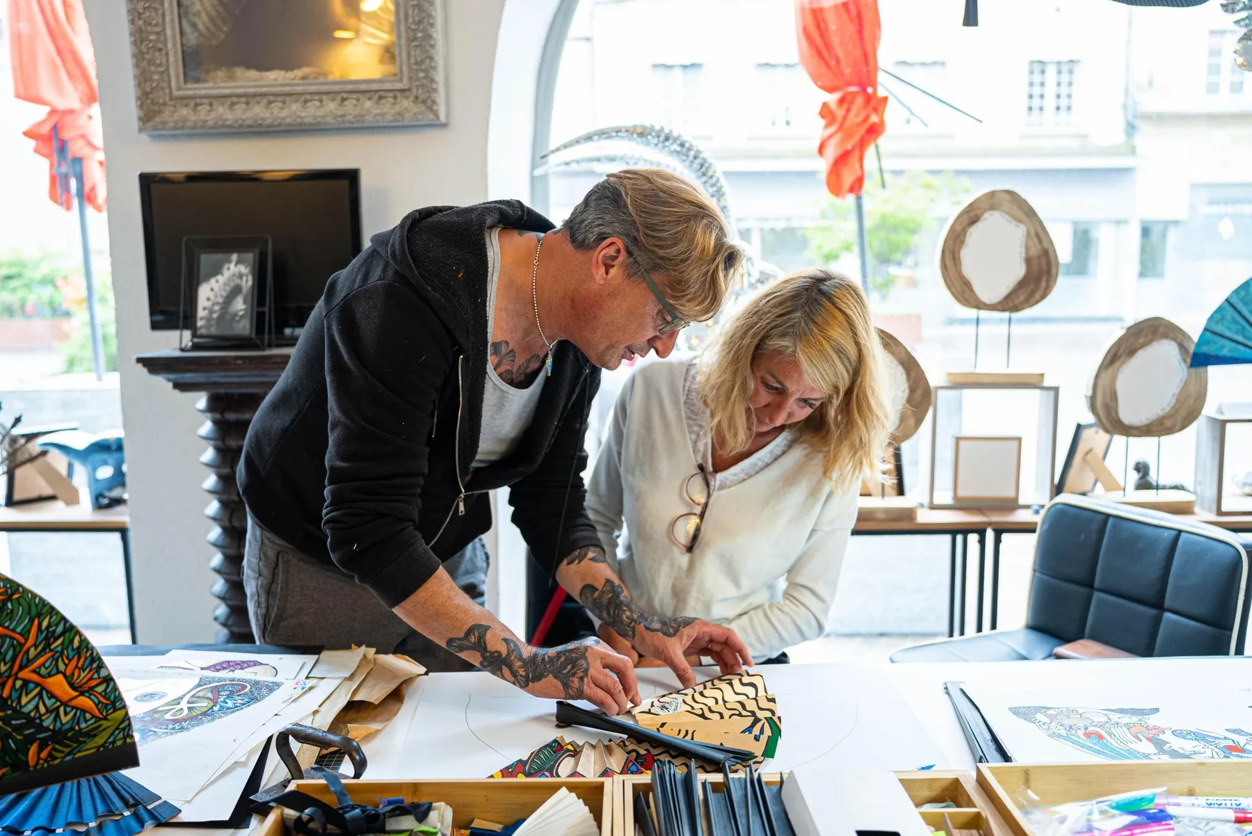 Personnalisez votre éventail avec Frederick - Image n°2 - Wecandoo