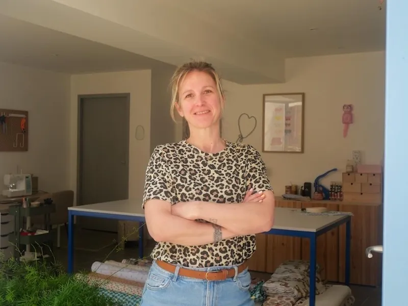 Jennifer : Couturière à Valence
