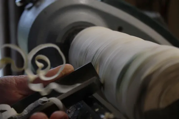 Initiez-vous au tournage sur bois avec Claire - Image n°3 - Wecandoo