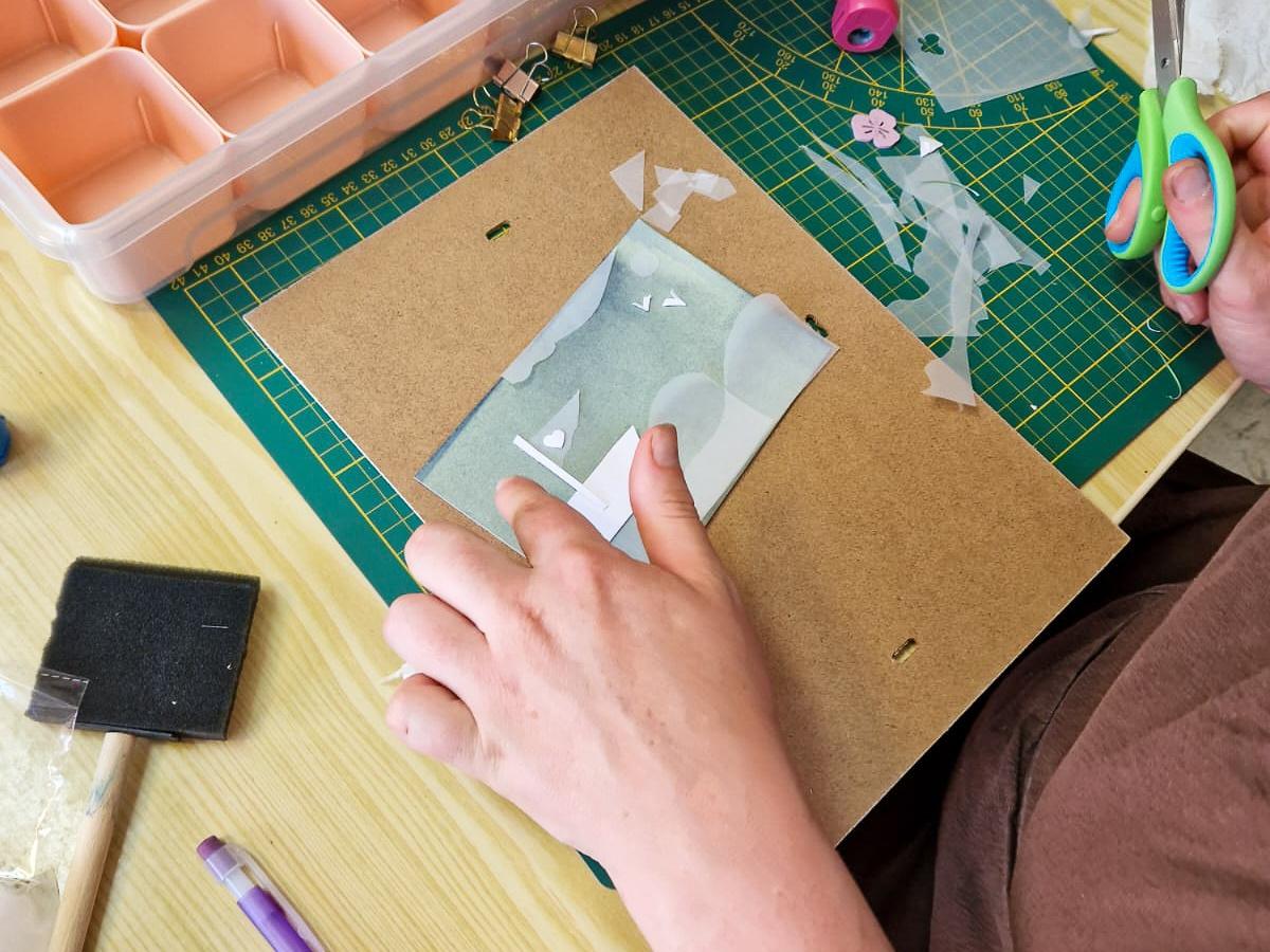 Wecandoo - Initiez-vous à l'impression de cyanotypes avec Clémence - Image n°7