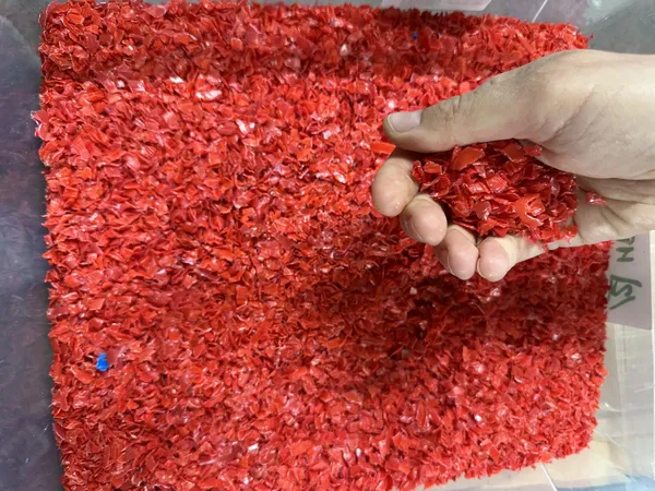 Fabriquez votre objet en plastique recyclé avec Marlène - Image n°4 - Wecandoo