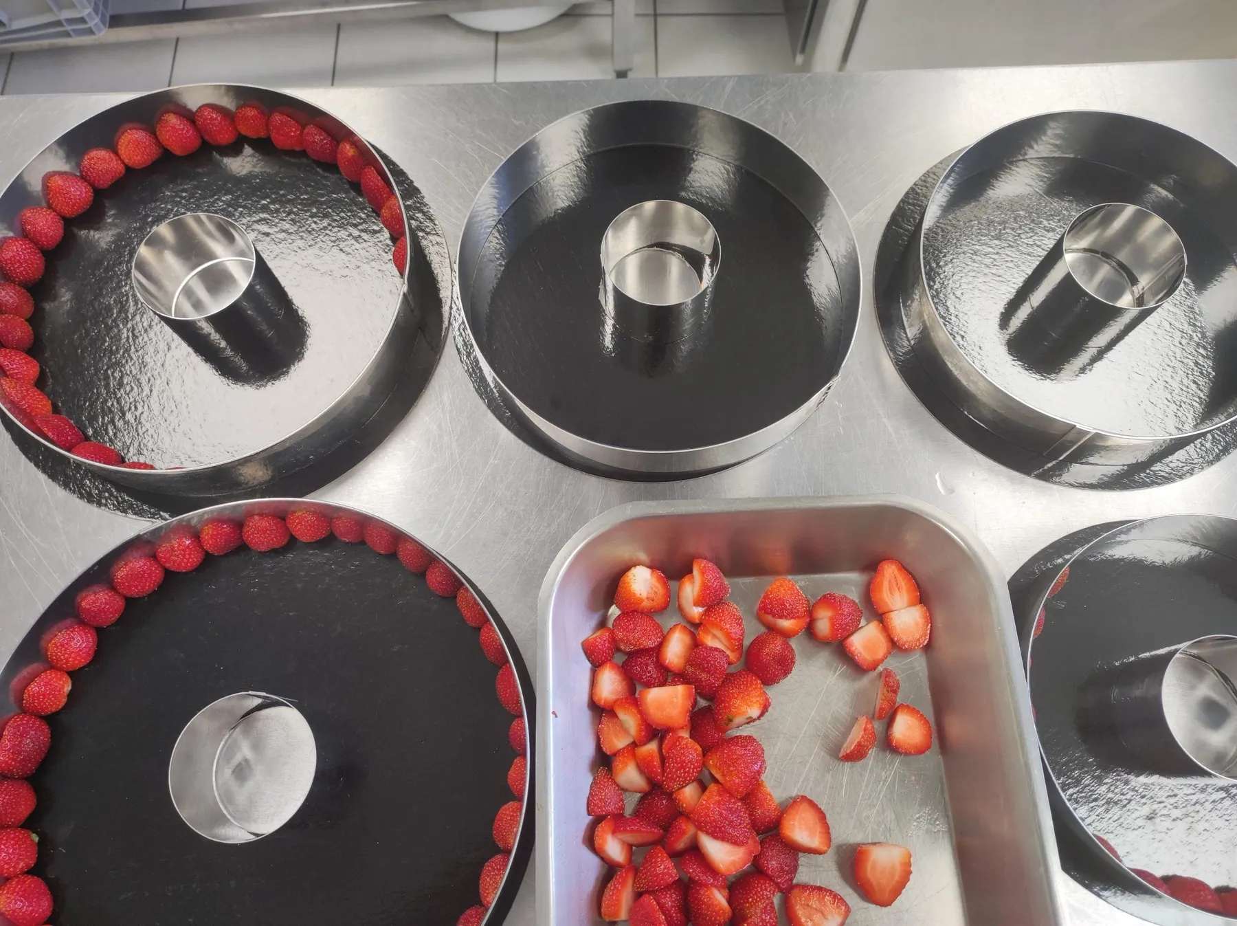 Réalisez votre pâtisserie aux fruits de saison avec Claire - Image n°2 - Wecandoo