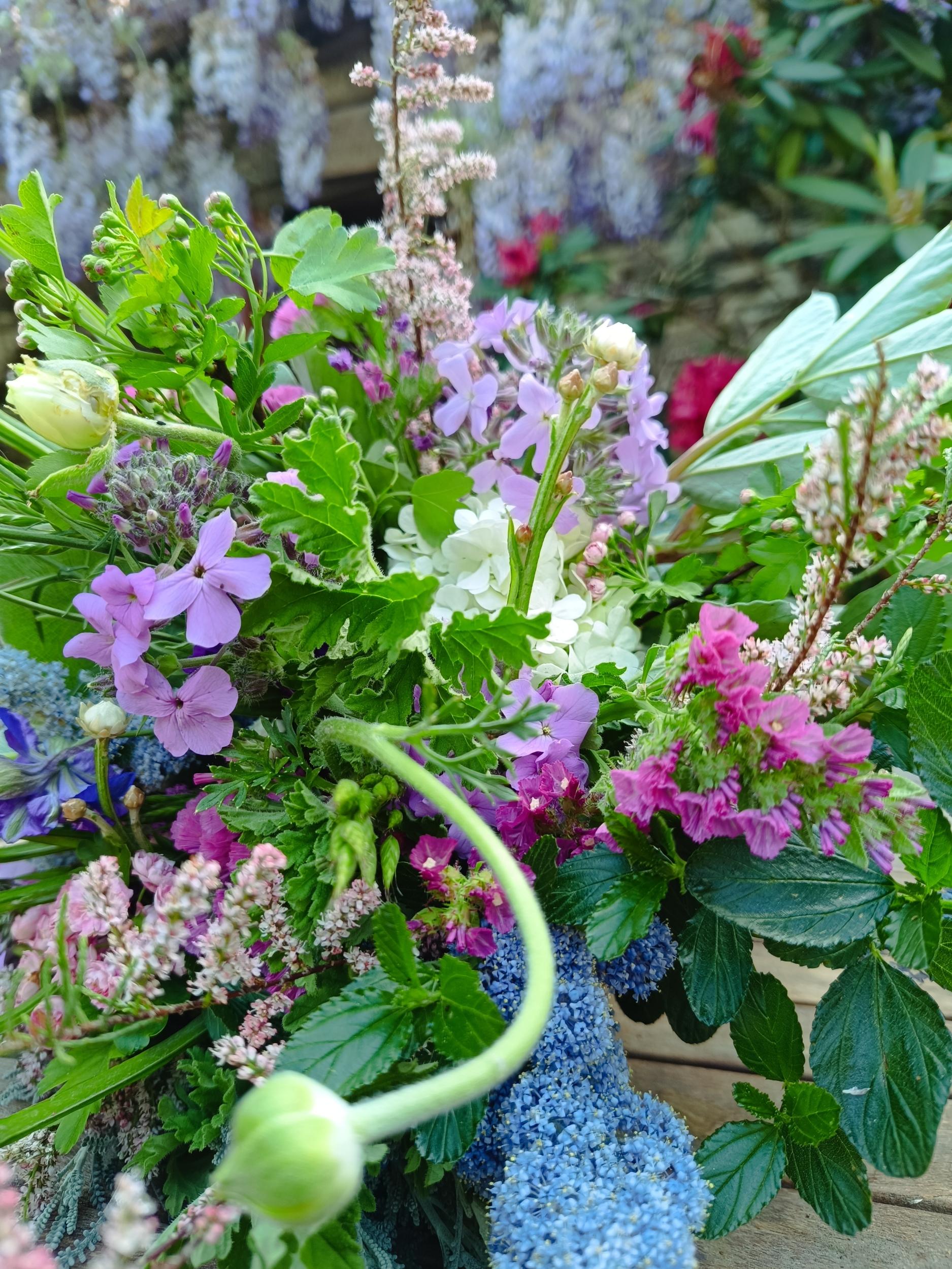 Wecandoo - Composez votre bouquet de fleurs avec Françoise - Image n°6