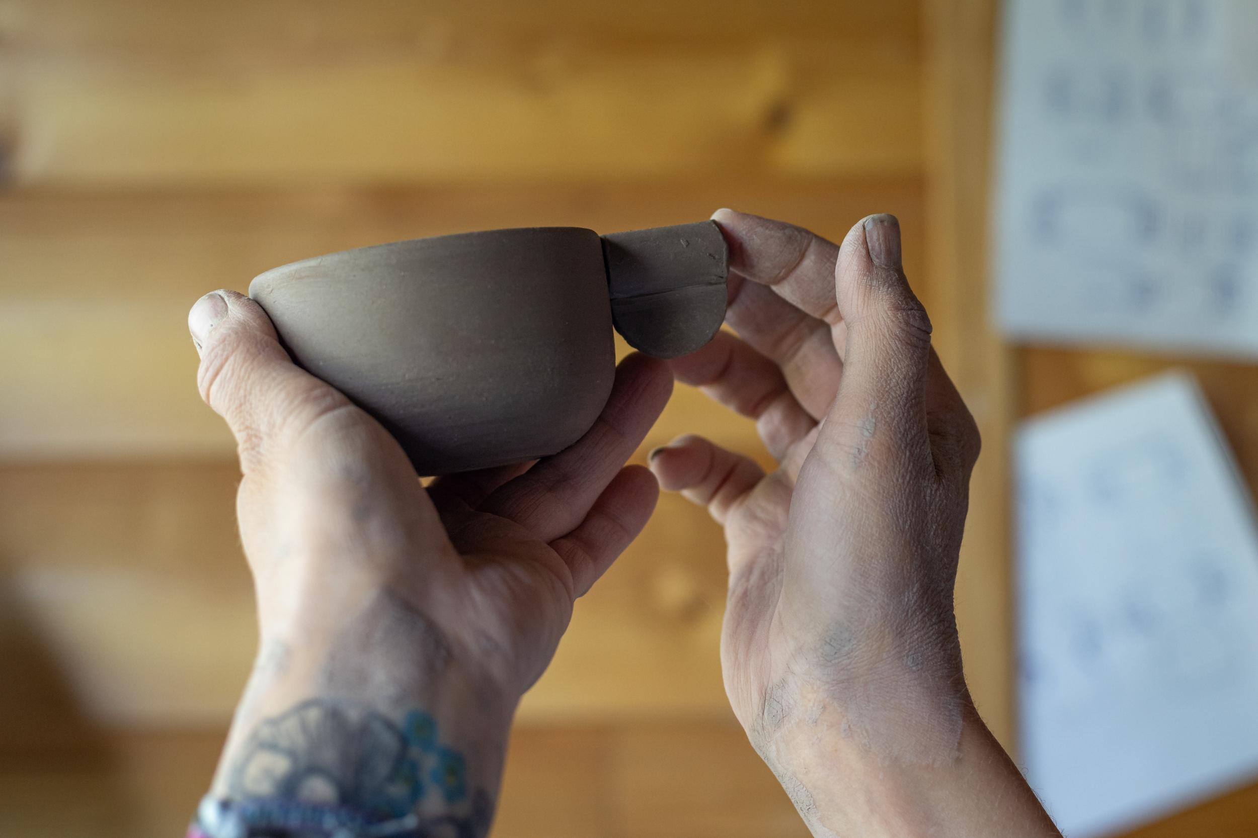 Façonnez votre tasse en céramique avec Benjamin - Image n°11 - Wecandoo