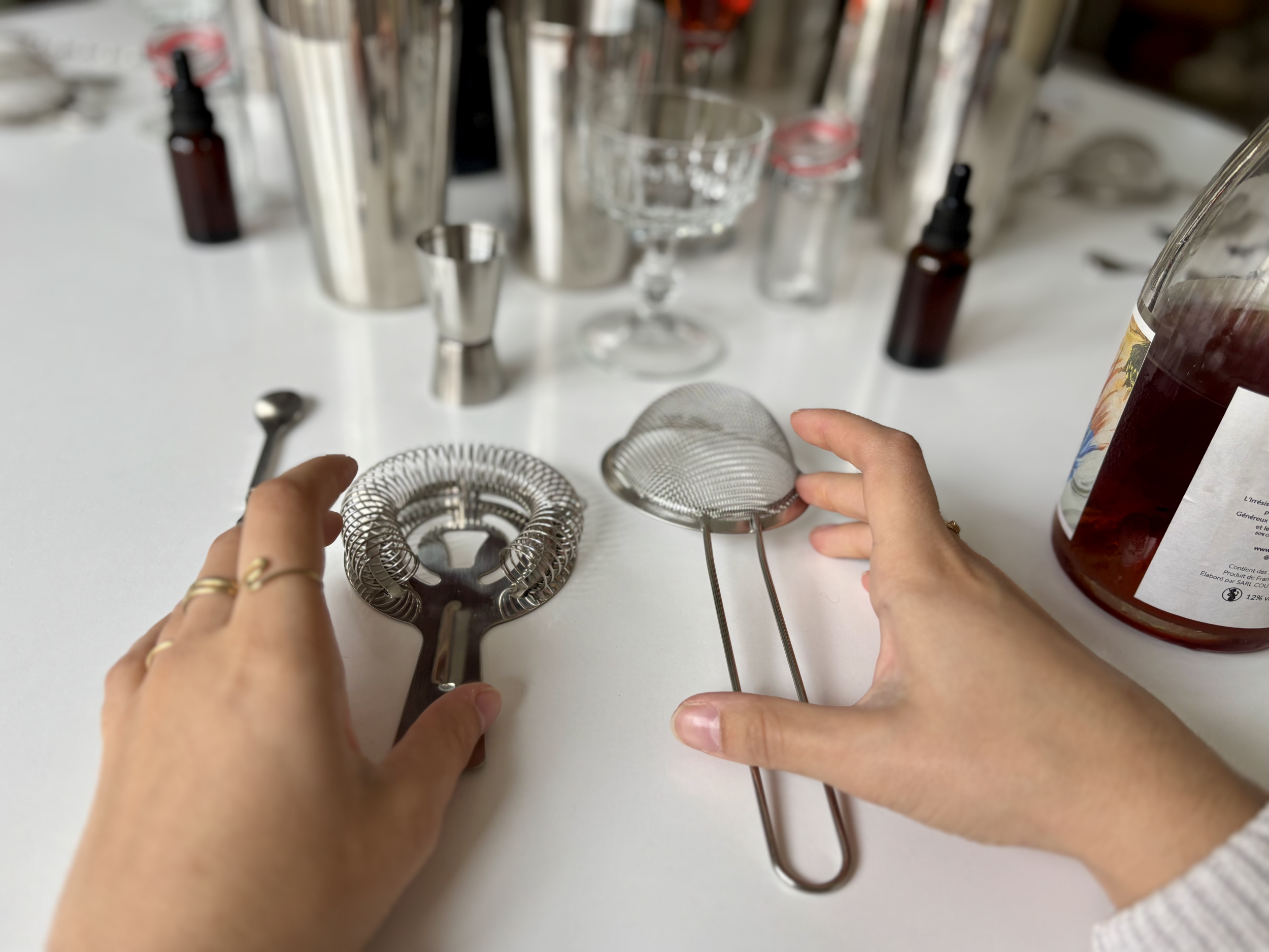 Créez un cocktail au champagne en duo avec Zoé - Image n°8 - Wecandoo