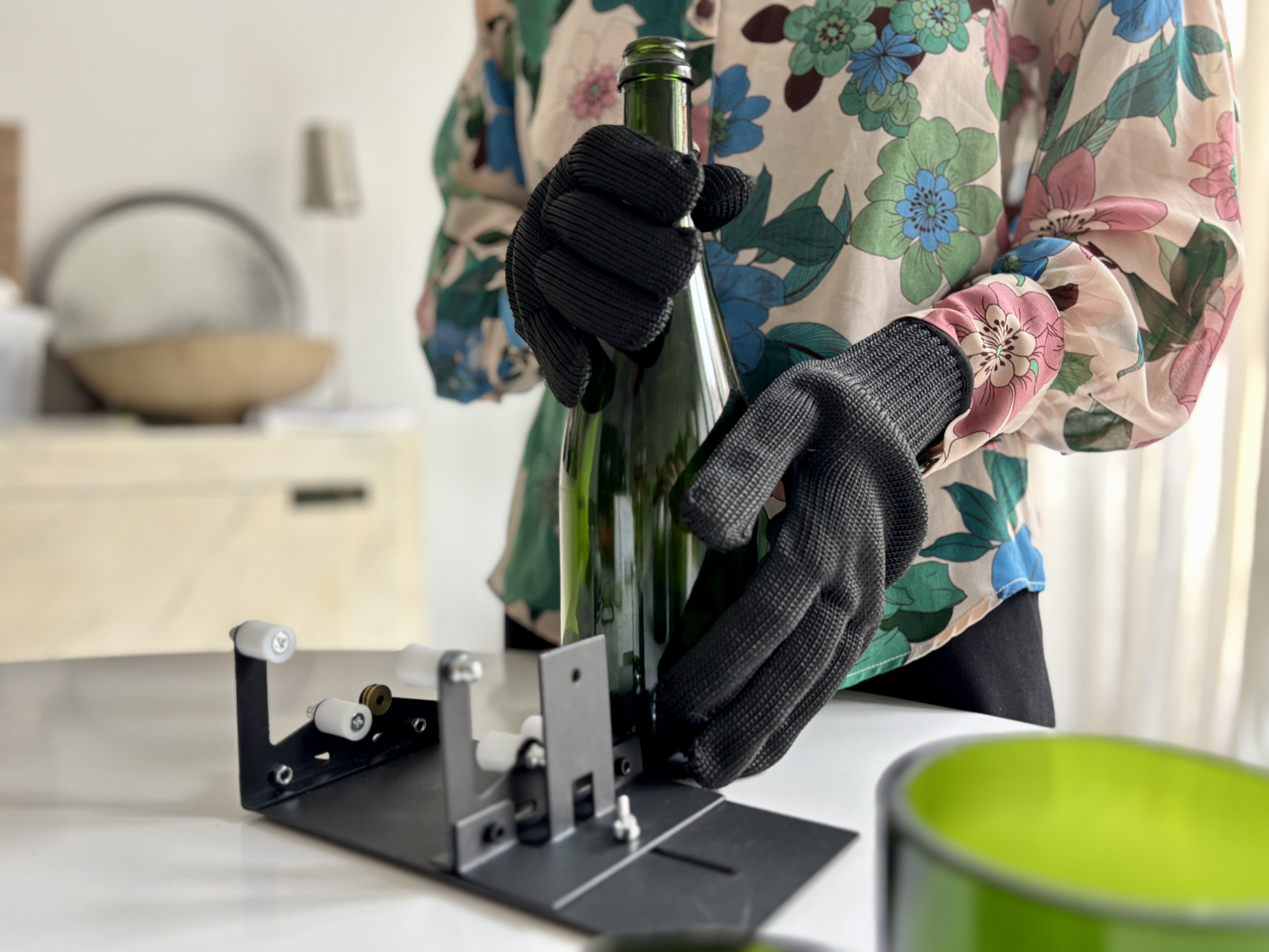 Façonnez votre duo de verres à partir d'une bouteille de champagne avec Zoé - Image n°6 - Wecandoo
