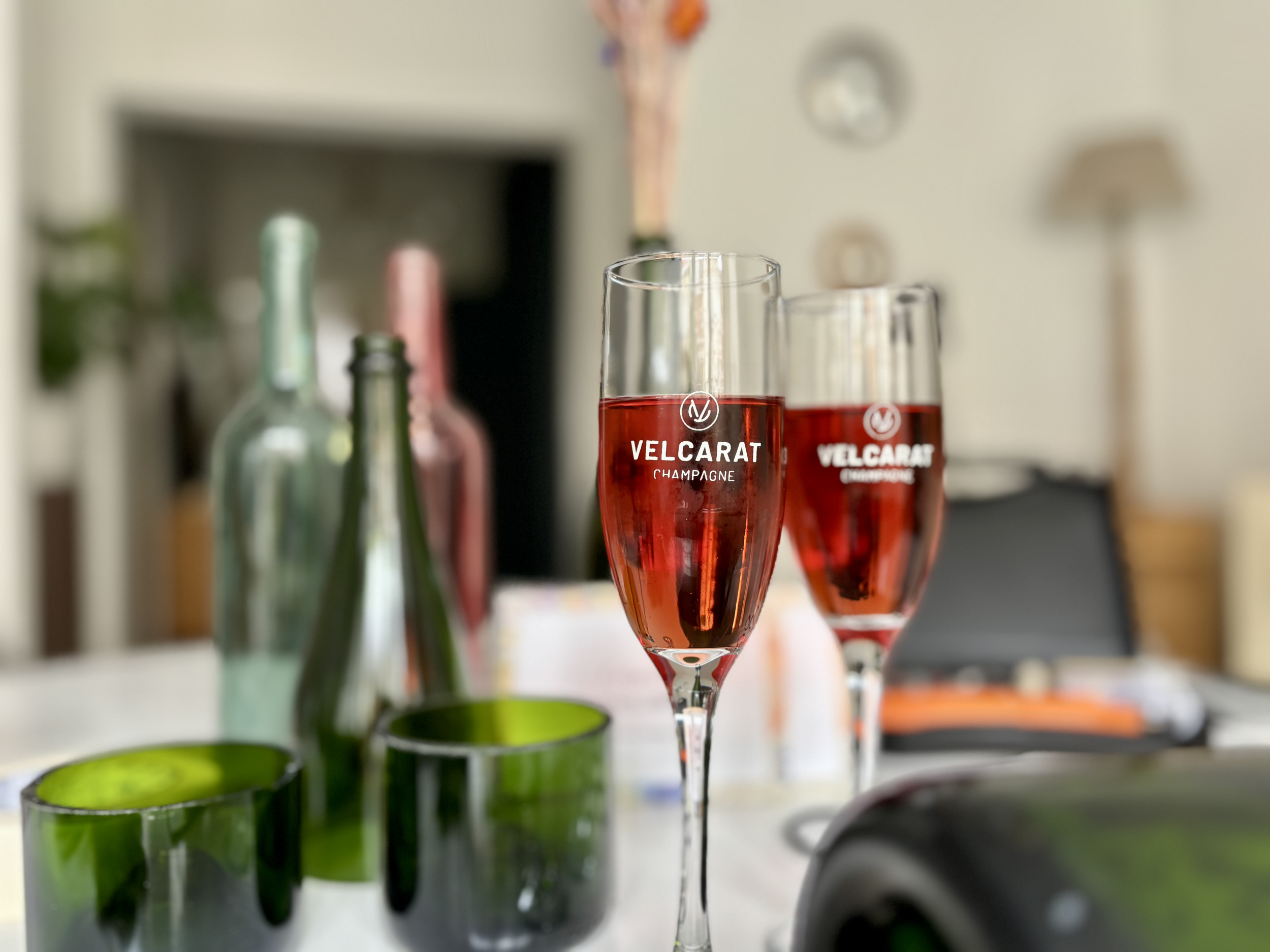 Façonnez votre duo de verres à partir d'une bouteille de champagne avec Zoé - Image n°9 - Wecandoo