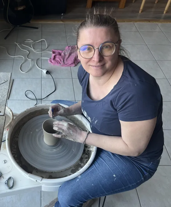 Sabine : Céramiste et Tourneuse à Lille