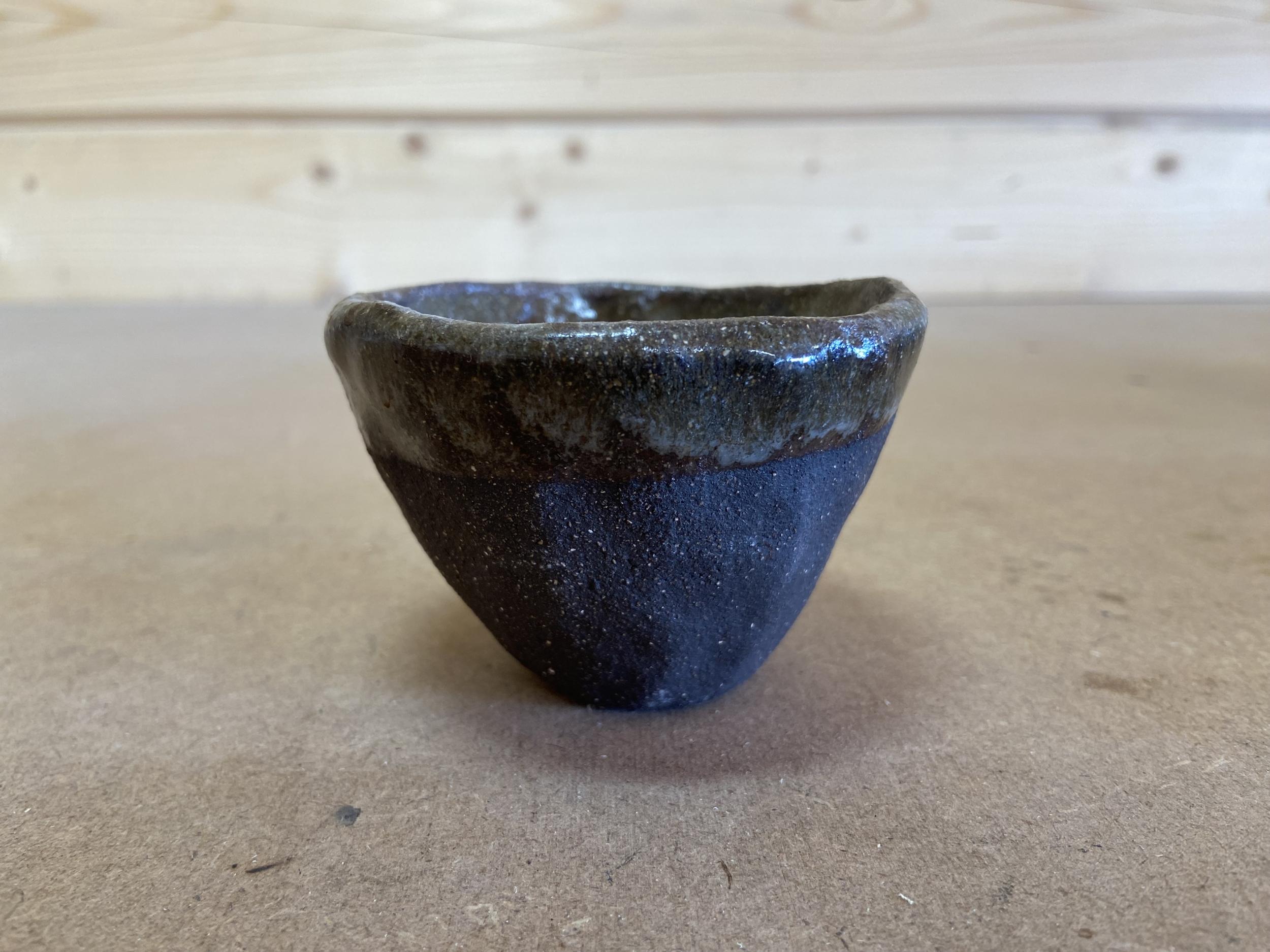 Modelez et décorez votre tasse ou votre bol