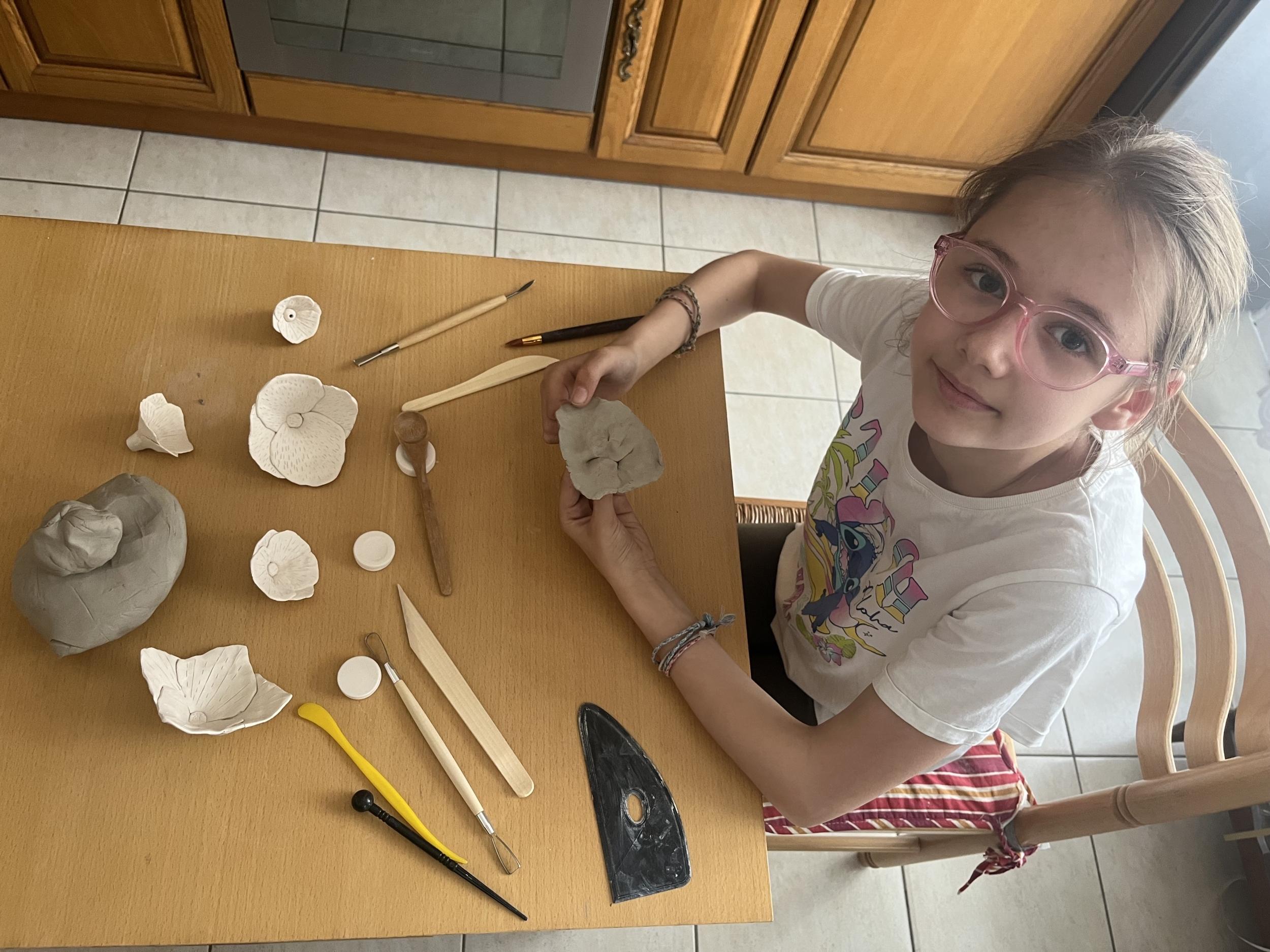 Découvrez le modelage en duo avec votre enfant accompagnés par Sabine - Image n°9 - Wecandoo
