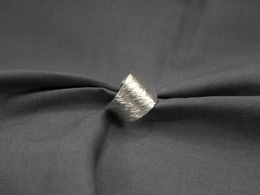 Créez votre bague texturée avec Julie - Afbeelding nr. 1 - Wecandoo