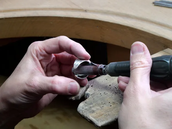 Créez votre bague texturée avec Julie - Afbeelding nr. 4 - Wecandoo