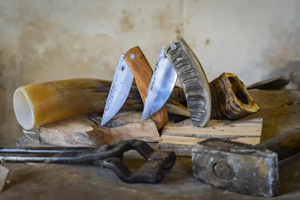 Réalisez chacun votre couteau à la forge ou en stock removal sur une journée en duo - Image n°5 - Wecandoo