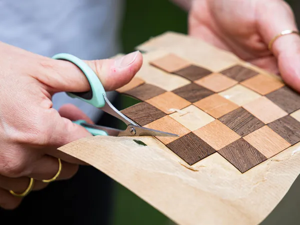 Initiez-vous à la marqueterie contemporaine avec Anne - Image n°2 - Wecandoo