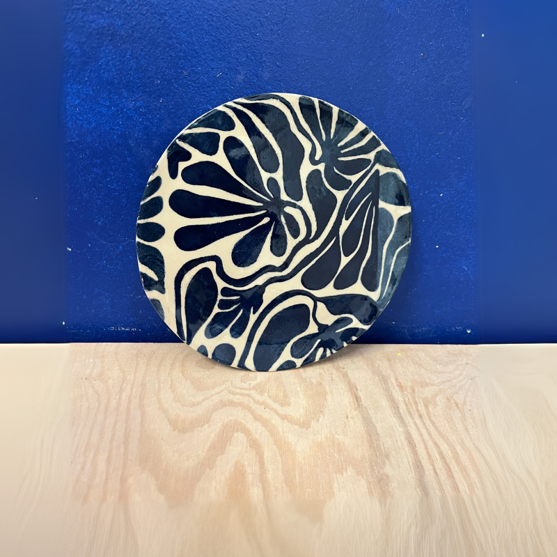 Créez et décorez votre assiette en Sgraffito