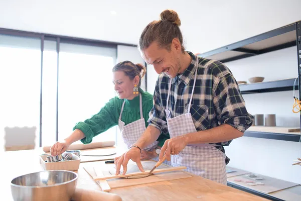 Initiez-vous au modelage en duo avec Bérengère - Image n°1 - Wecandoo