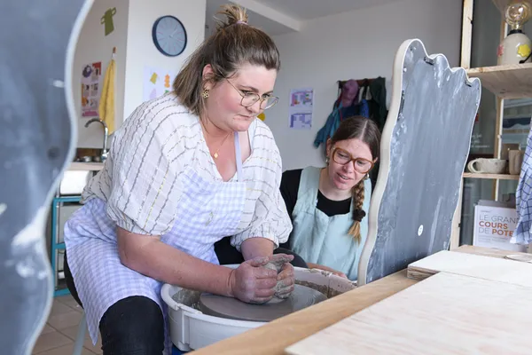 Initiez-vous au tour de potier avec Bérengère - Image n°2 - Wecandoo