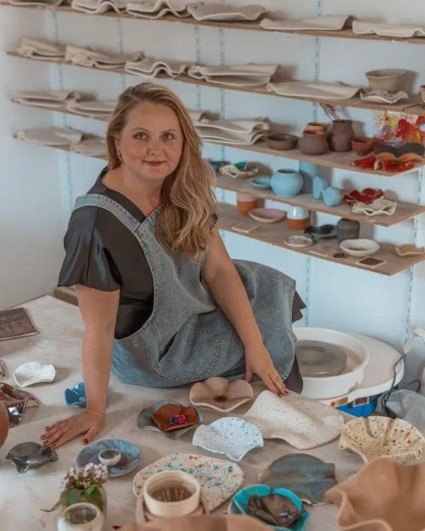 Monika: Céramiste in Dijon