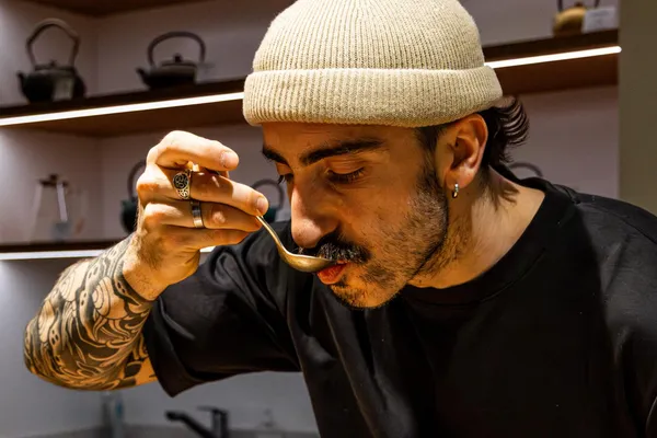 Rassemblez votre équipe et initiez-vous à la torréfaction avec Léa et Natalia - Image n°5 - Wecandoo