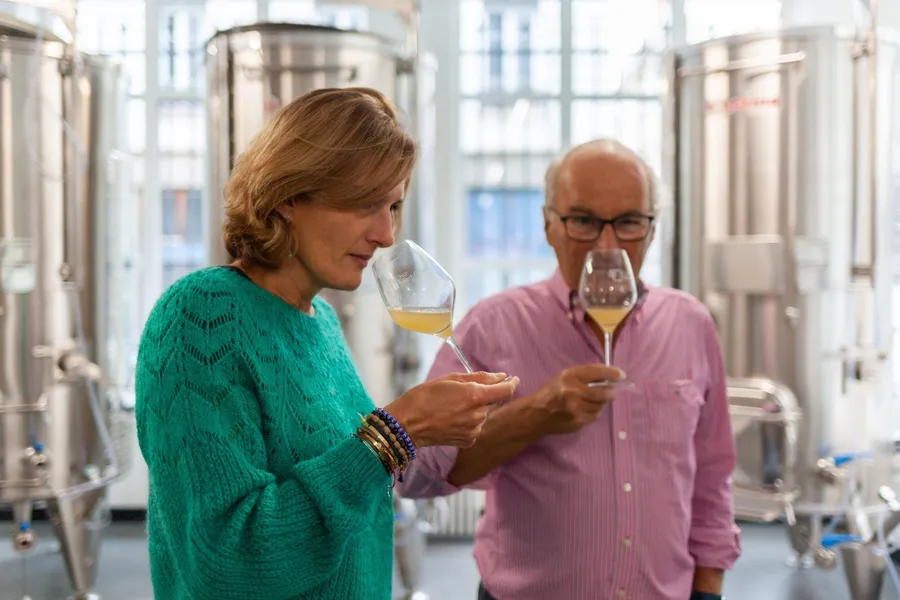 Visitez et dégustez dans un chai urbain - Image n°1 - Wecandoo