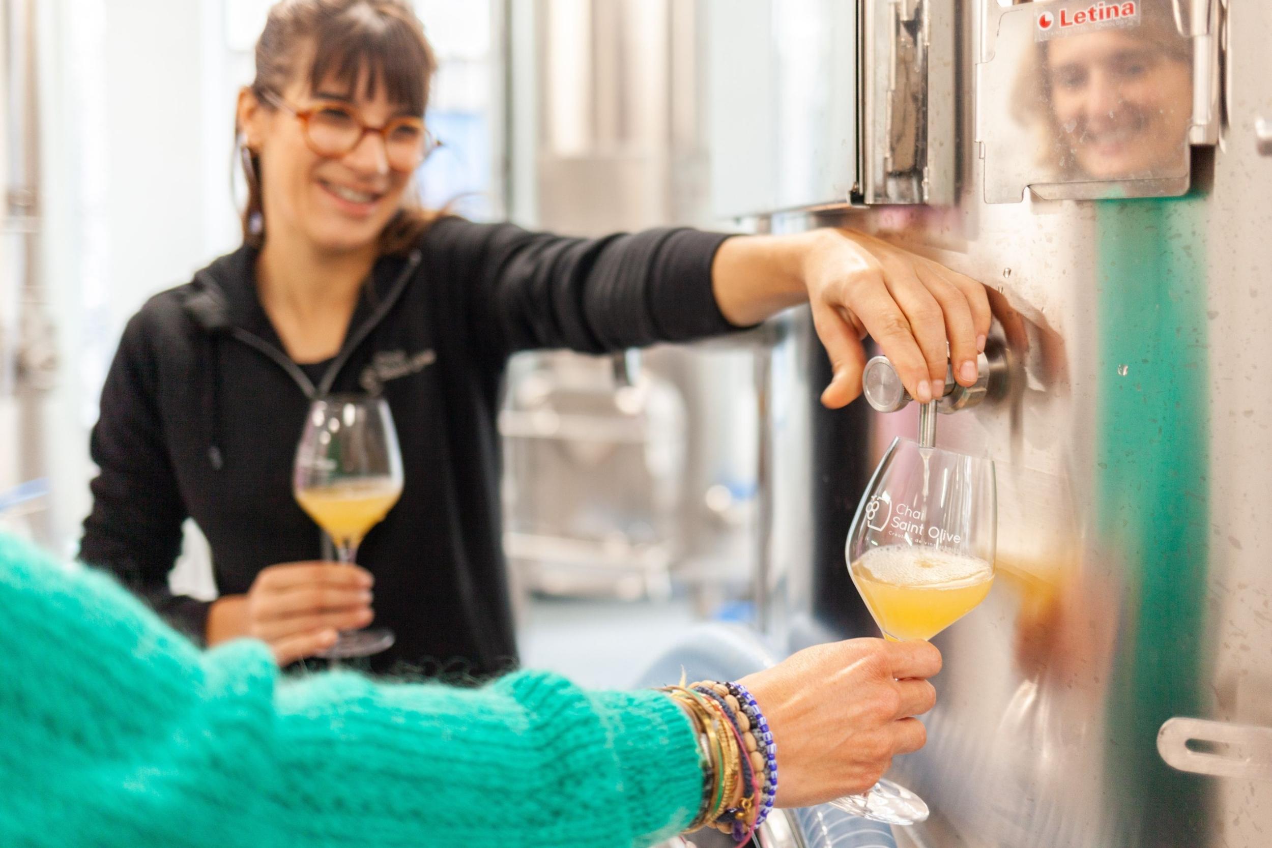 Visitez et dégustez dans un chai urbain