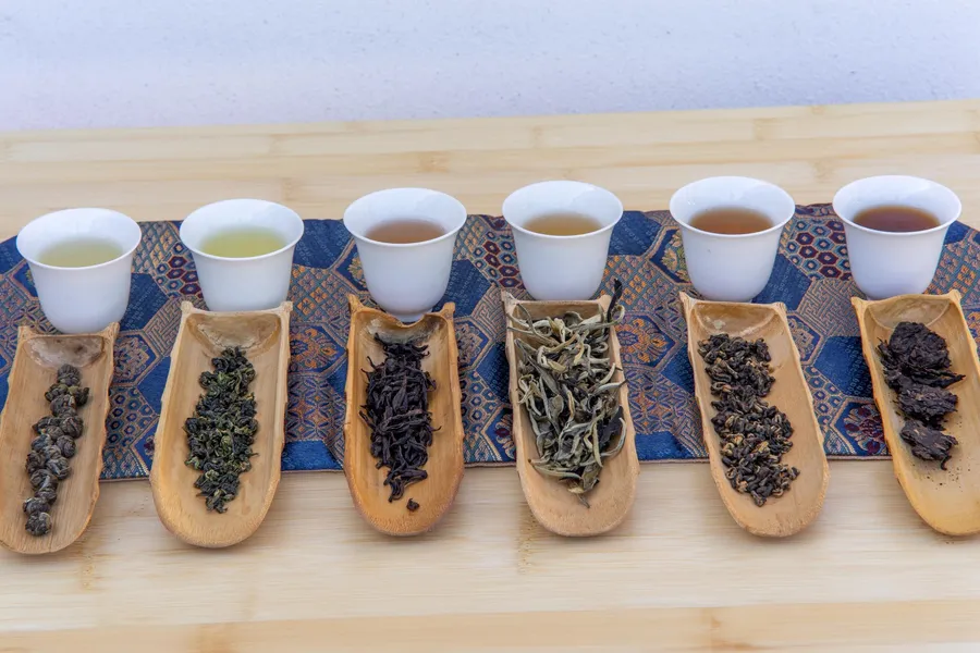 Initiez-vous à la dégustation de thés grands crus avec Qiurong - Image n°1 - Wecandoo