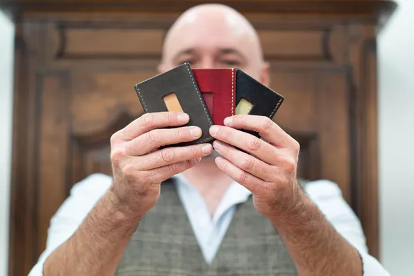 Initiez-vous à la maroquinerie traditionnelle avec Donaïg - Image n°4 - Wecandoo