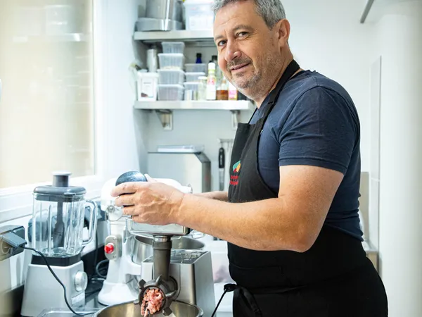 Préparez votre terrine et un pot de pickles avec Elisabeth - Image n°2 - Wecandoo