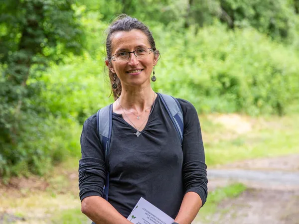 Emmanuelle  : Productrice de plantes aromatiques et cueilleuse professionnelle à Rhône (69)