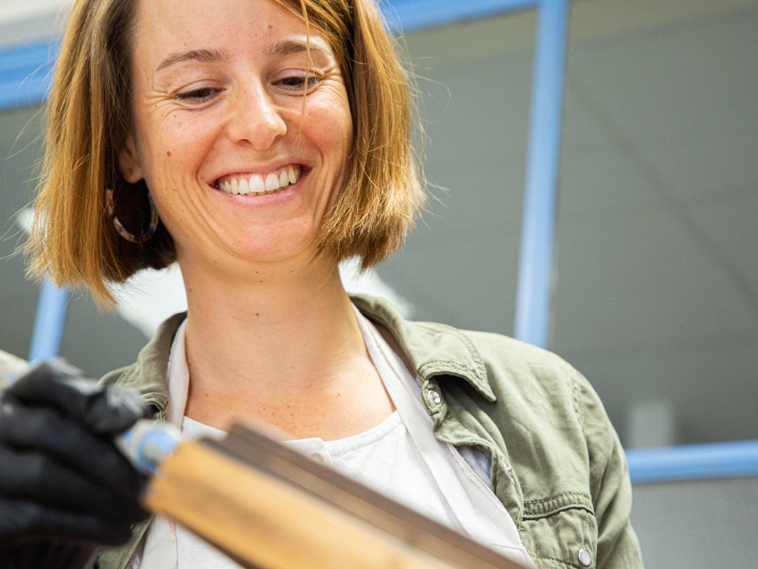 Relookez un objet en bois avec Laurianne - Image n°8 - Wecandoo