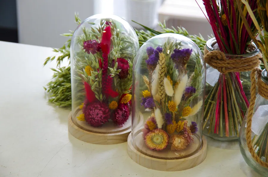 Réalisez une cloche fleurie en duo avec votre enfant, accompagnés par Lucie - Image n°1 - Wecandoo