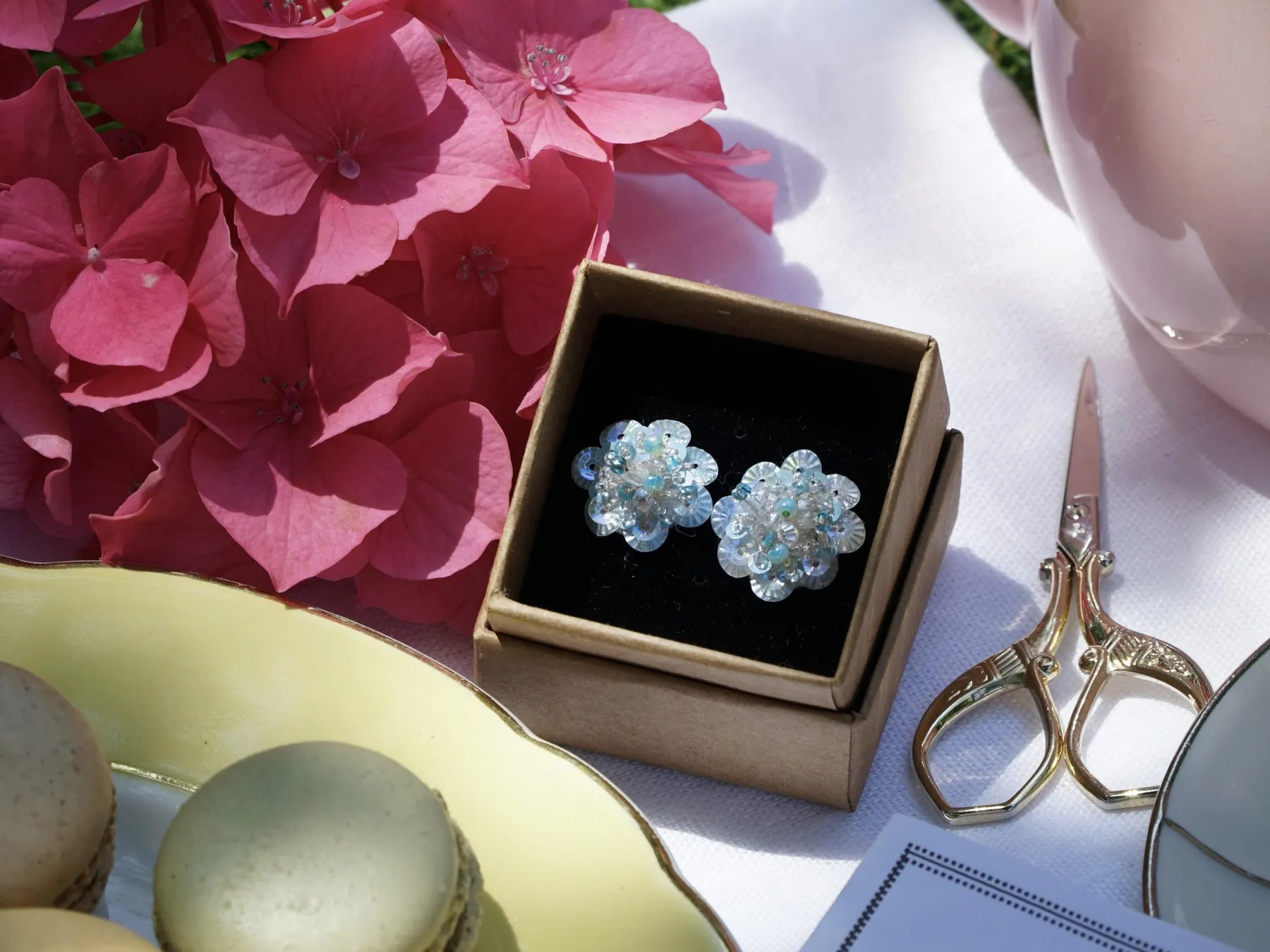 Brodez vos boucles d'oreilles avec Léa - Image n°1 - Wecandoo