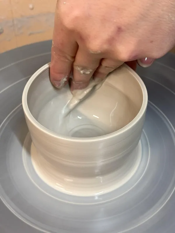 Wecandoo - Craft two unique ceramic bowls