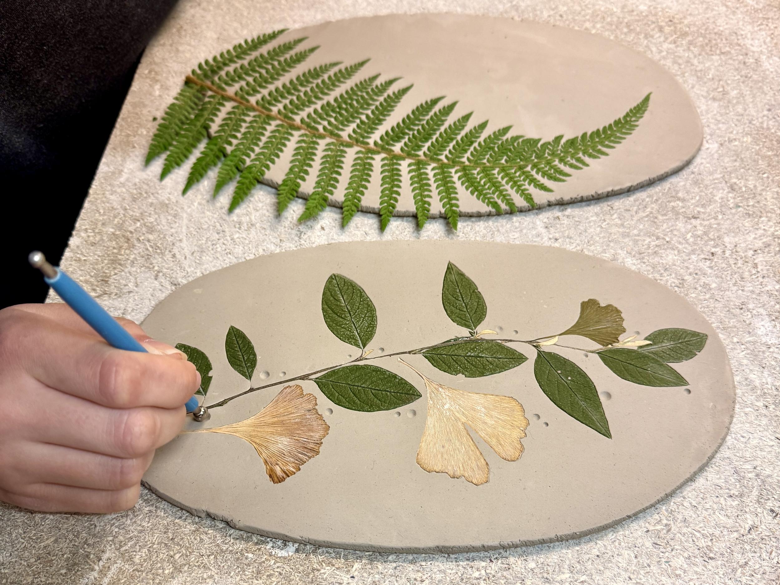 Model and decorate your two personalised plates - Afbeelding nr. 12 - Wecandoo