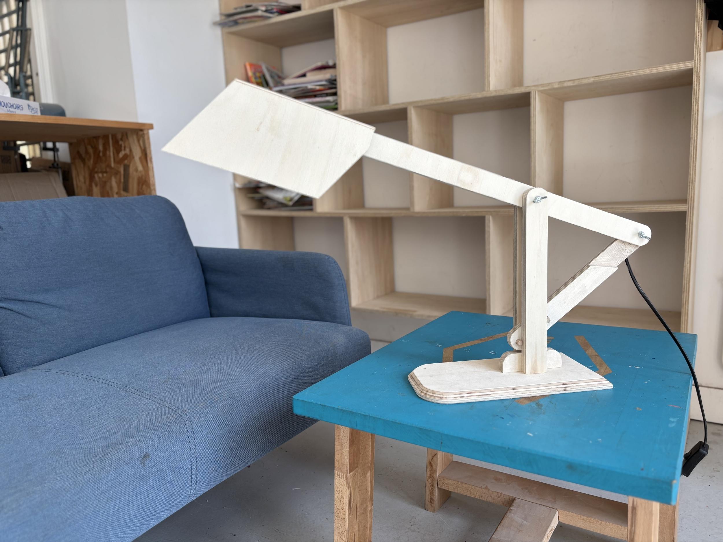Réalisez un luminaire en bois avec Nadine et François - Image n°11 - Wecandoo