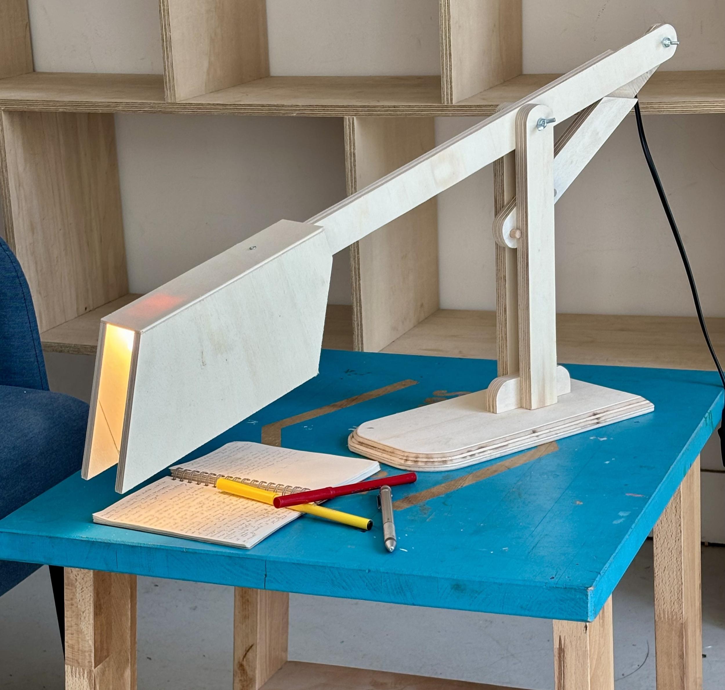 Réalisez un luminaire en bois