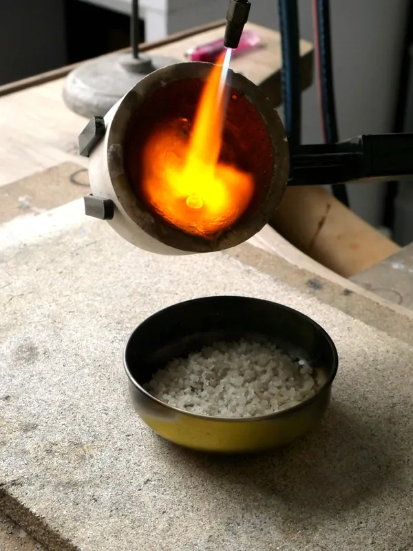 Recyclez vos anciens bijoux et transformez-les avec Julie - Image n°3 - Wecandoo