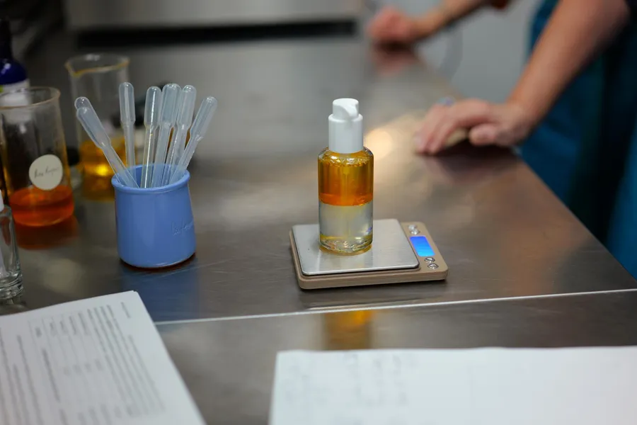 Créez vos deux soins visage avec Christine - Image n°1 - Wecandoo