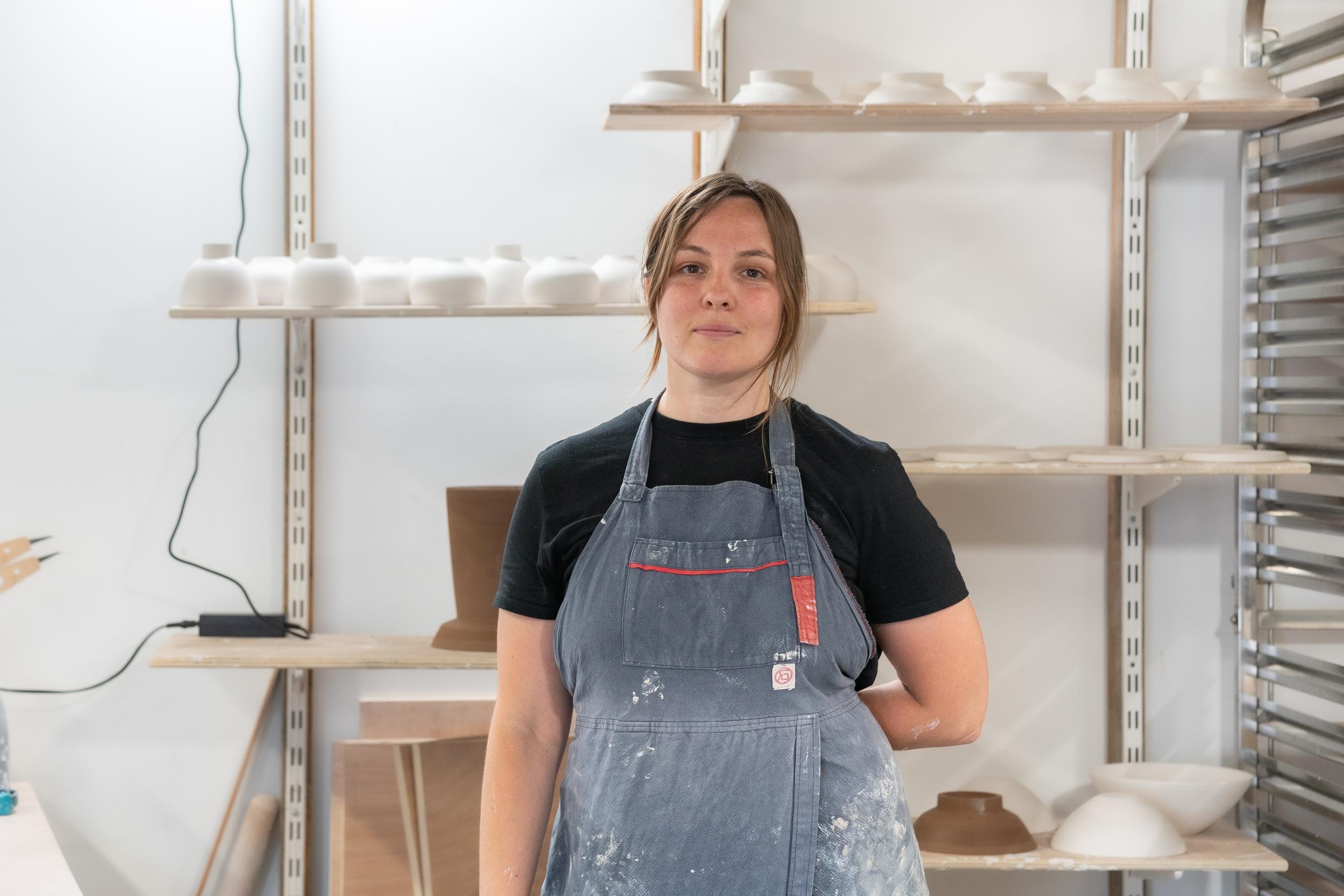 Initiez-vous au tour en réalisant votre pièce en porcelaine avec Julie - Image n°9 - Wecandoo