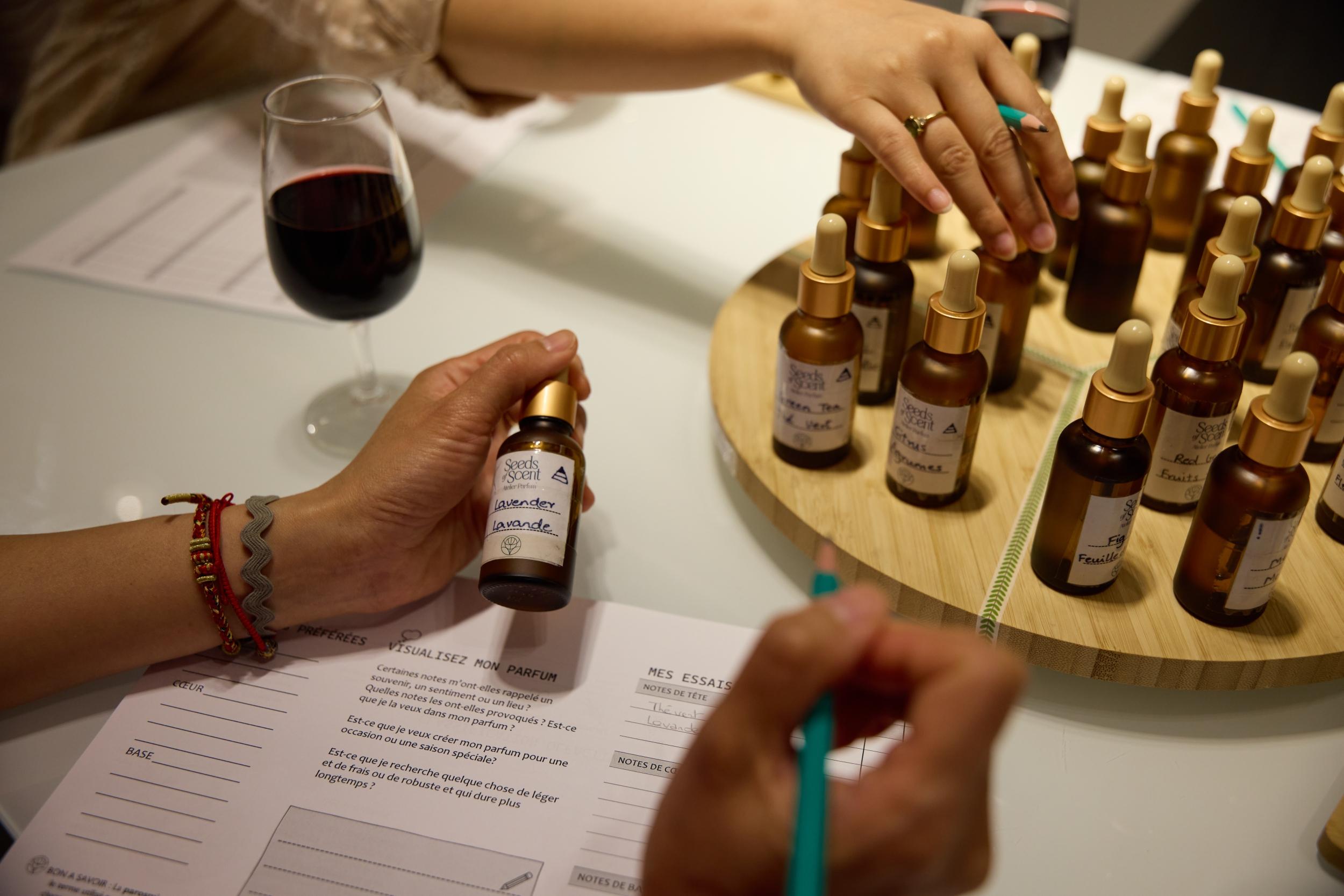 Créez votre parfum autour d'un apéro avec Gauri - Image n°10 - Wecandoo
