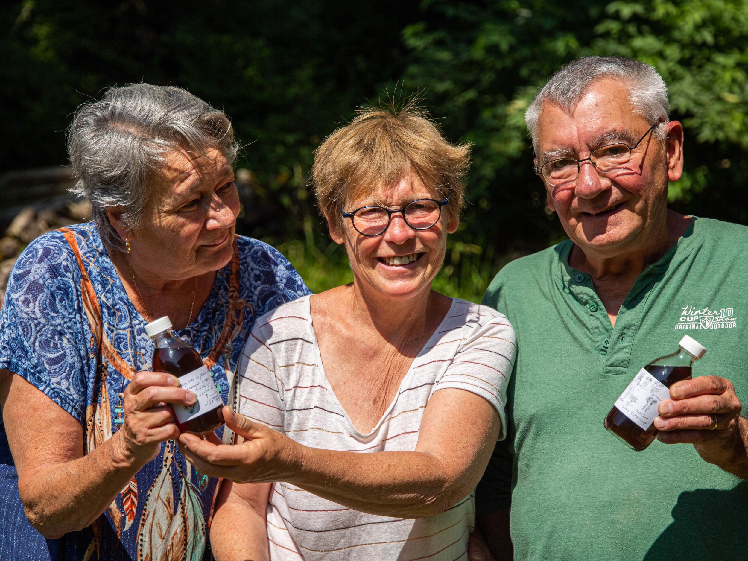 Cueillez et transformez des plantes médicinales en sirop au cœur d'un alpage en Chartreuse avec Marilyne - Image n°7 - Wecandoo
