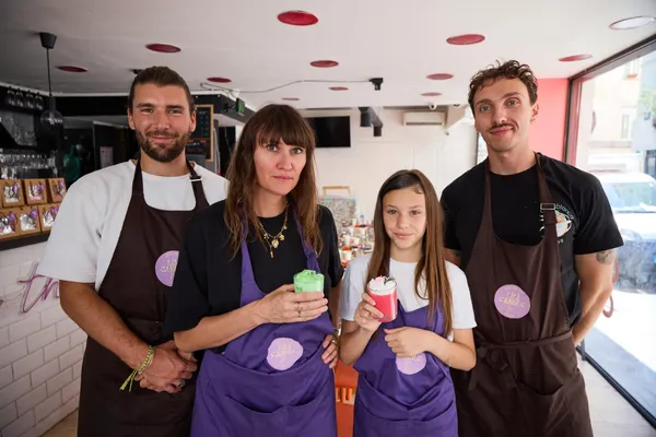 Réalisez vos bougies en duo avec votre enfant accompagnés par Hugo et Paolo - Image n°5 - Wecandoo