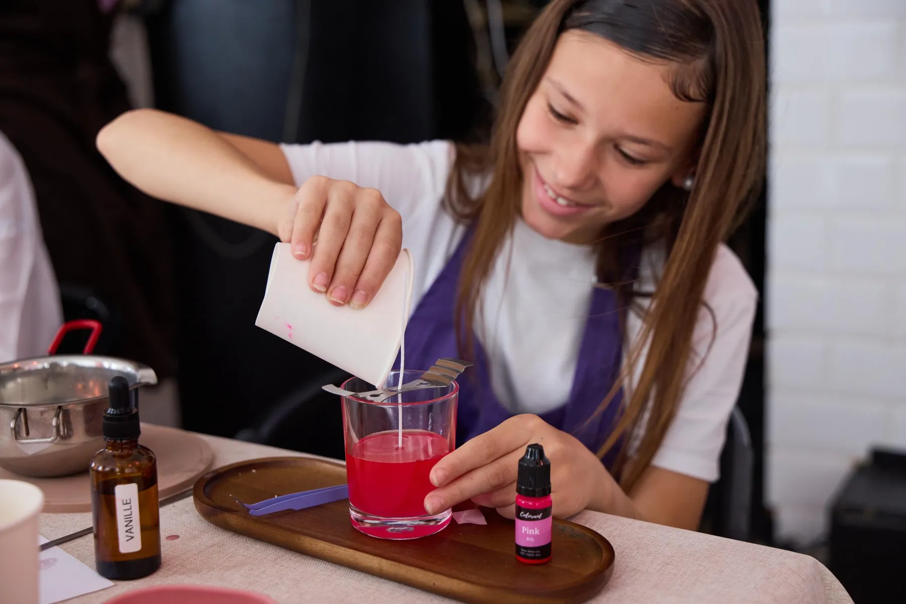 Réalisez vos bougies en duo avec votre enfant accompagnés par Hugo et Paolo - Image n°4 - Wecandoo