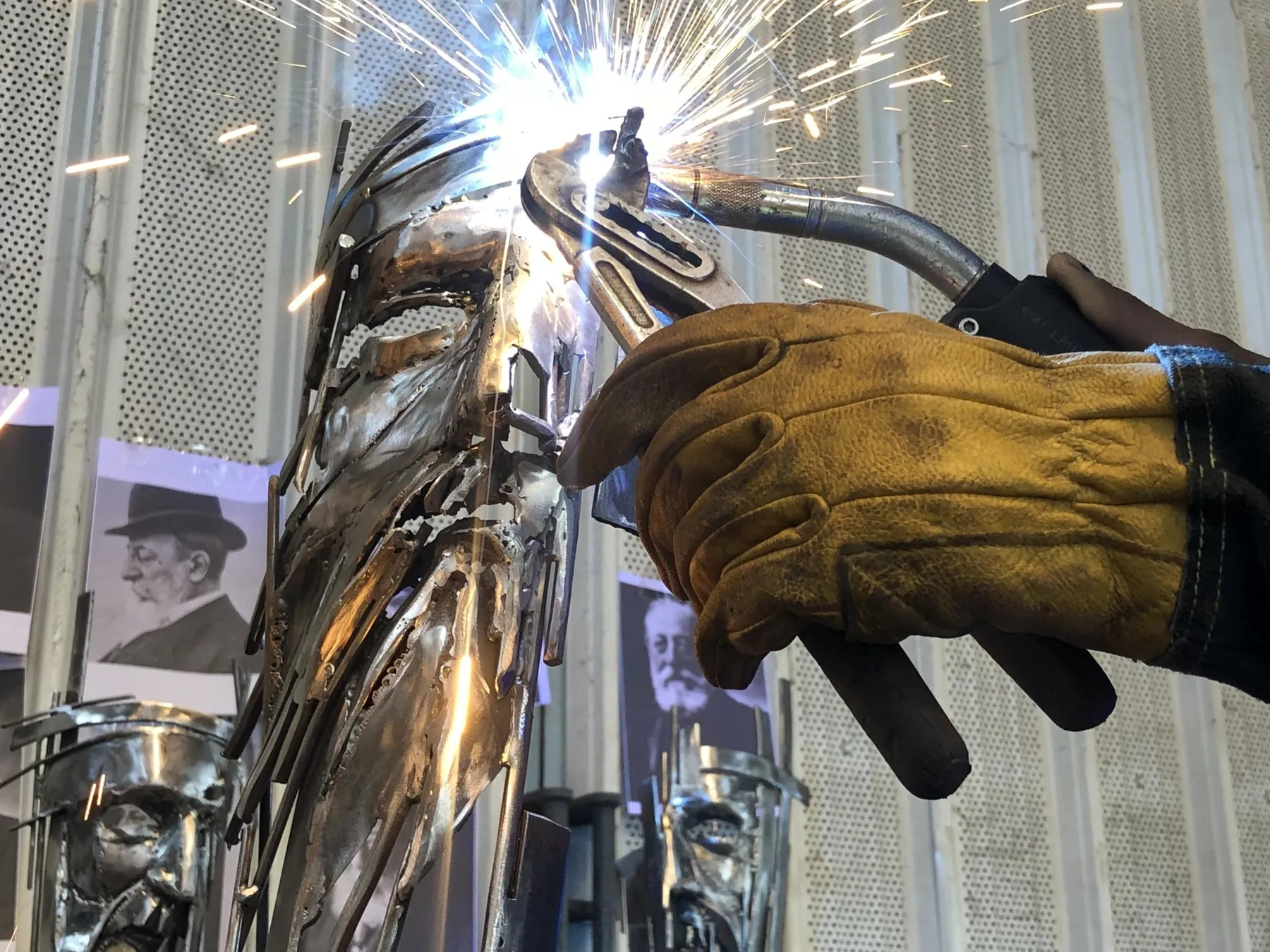 Initiez-vous au travail du métal avec Caroline à Sète - Image n°4 - Wecandoo