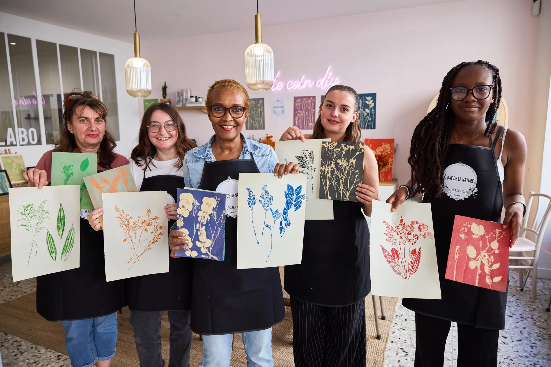 Initiez-vous à l'estampe et créez votre œuvre végétale intemporelle avec Marhiester - Image n°4 - Wecandoo