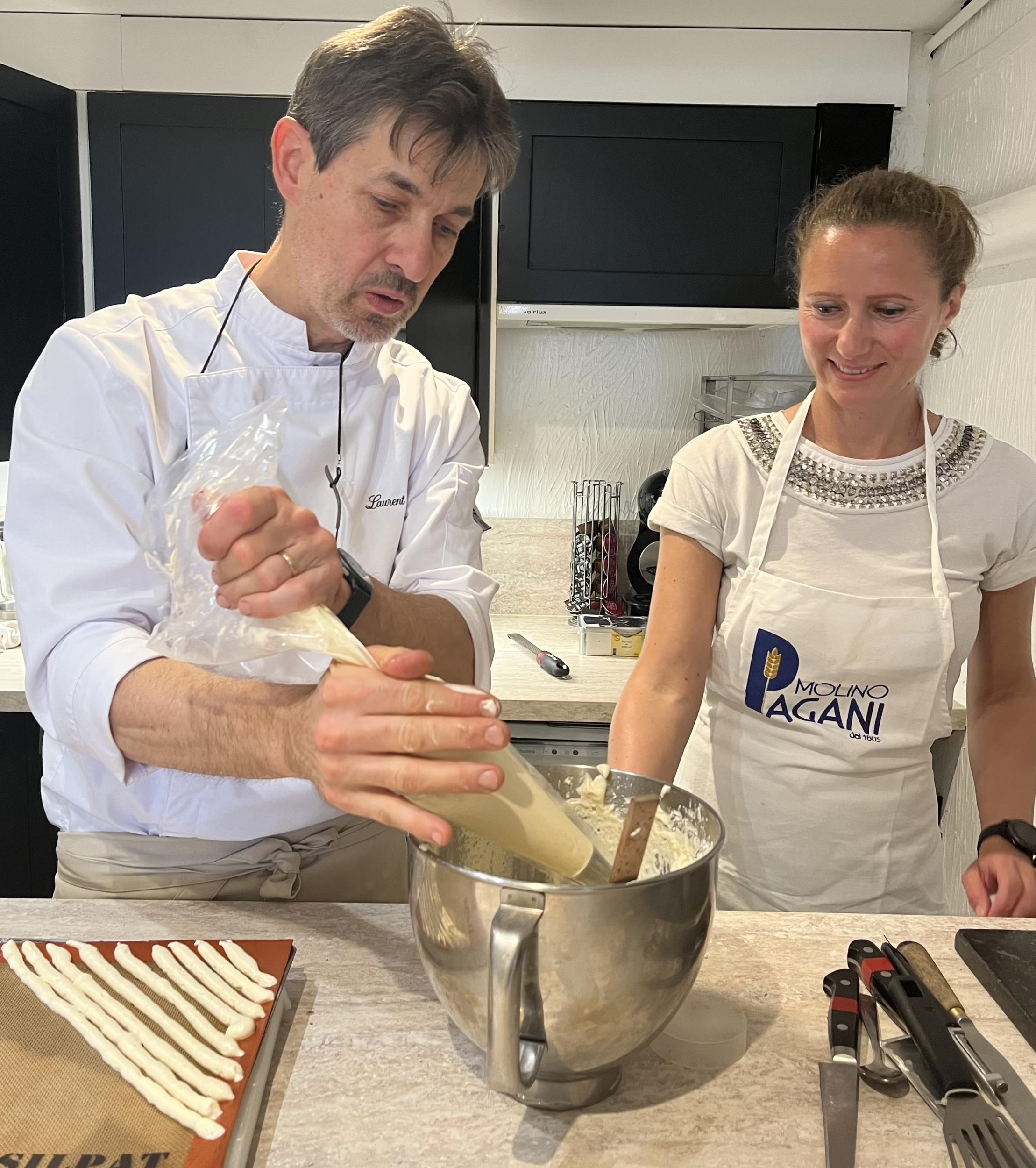Réalisez un dessert de restaurant à l'assiette avec Laurent - Image n°7 - Wecandoo