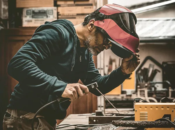 Initiez-vous à la soudure et à la ferronnerie - Image n°2 - Wecandoo