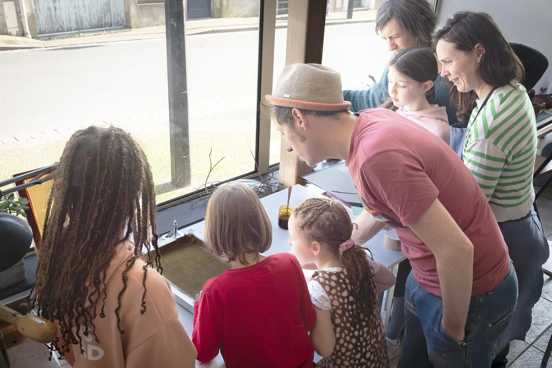 Sérigraphiez vos motifs sur une journée en duo avec votre enfant, accompagnés par Amandine - Image n°3 - Wecandoo