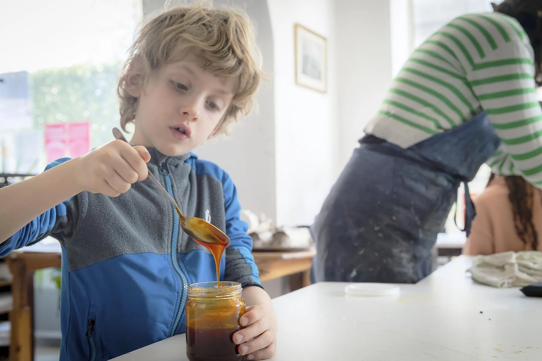 Sérigraphiez vos motifs sur une journée en duo avec votre enfant, accompagnés par Amandine - Image n°4 - Wecandoo