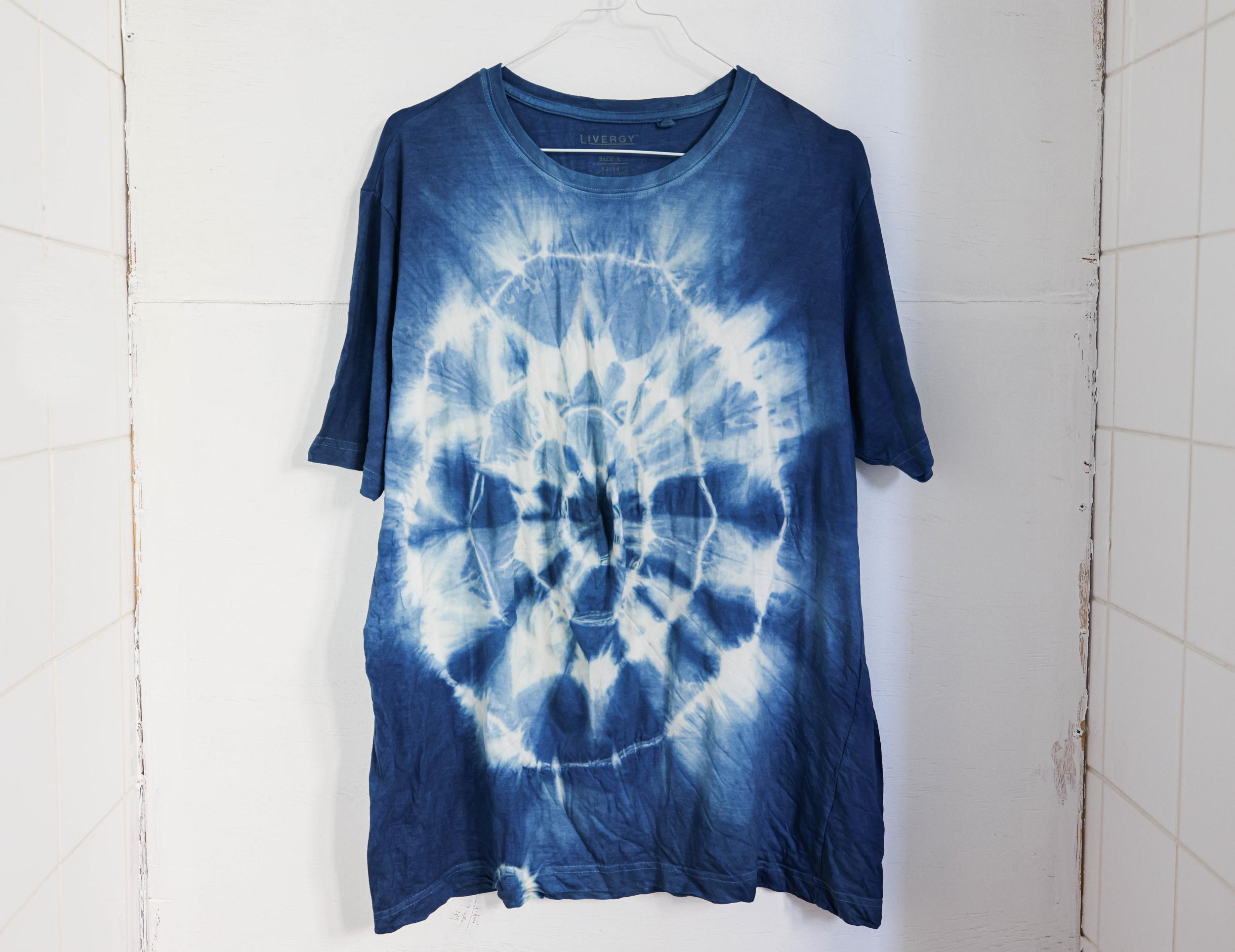 Initiez-vous à la teinture indigo et à l'art du shibori avec Quitterie - Image n°10 - Wecandoo